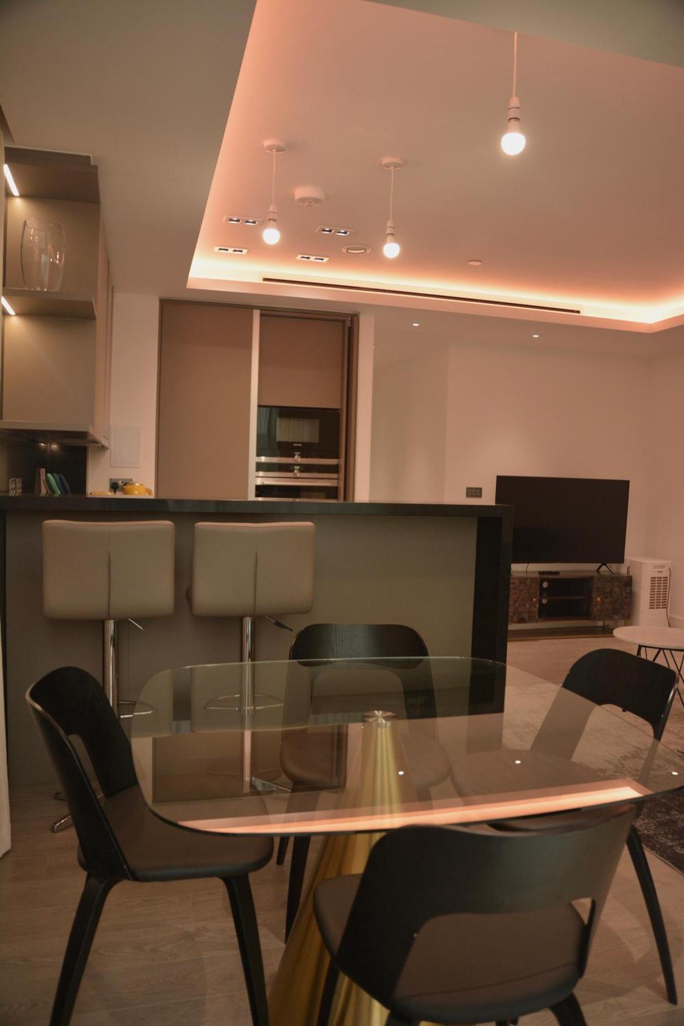 250 Road 2 Bollinder Place Ec1v 2ah 2bed Luxury Apartments-this Is Full Address Апартаменты *